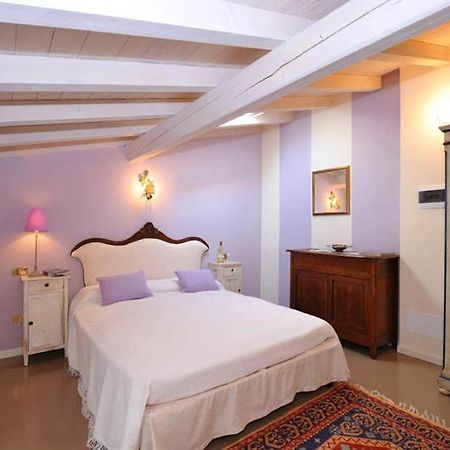 B&B La Mongolfiera ヴィッラフランカ・ディ・ヴェローナ エクステリア 写真